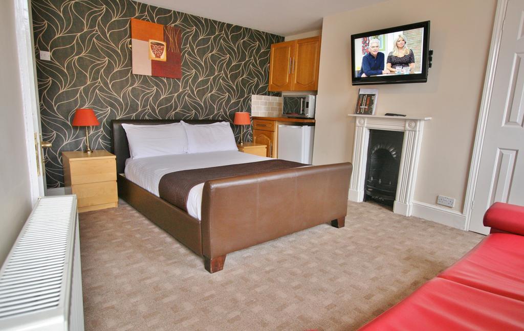 Central Hotel Cheltenham By Roomsbooked Номер фото